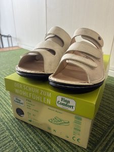 フィンコンフォート ピサ サンダル